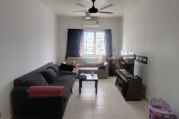 De Bayu Apartment @ Setia Alam