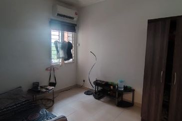 De Bayu Apartment @ Setia Alam