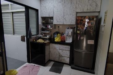 De Bayu Apartment @ Setia Alam