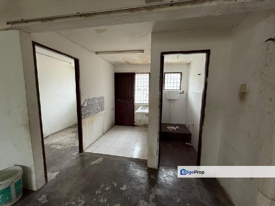 Taman Kilauan, Bandar Bestari, double storey house for sale, Selangor, Batang Berjuntai
