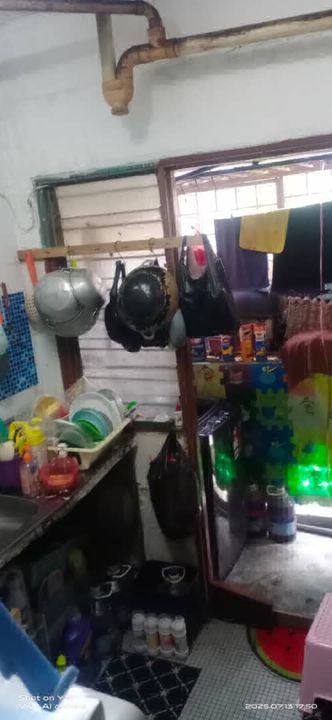 2nd floor Flat Taman Desaria for sale, Below market value, Selangor, Petaling Jaya