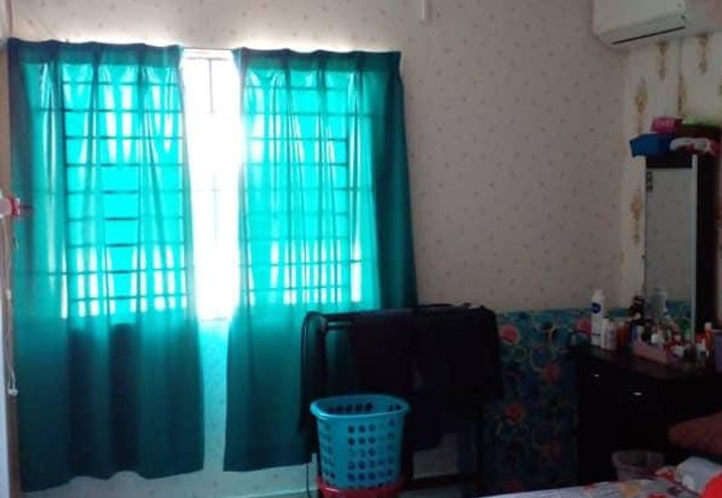 Pangsapuri Akasia, Bandar Botanic