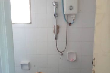 Pangsapuri Akasia, Bandar Botanic