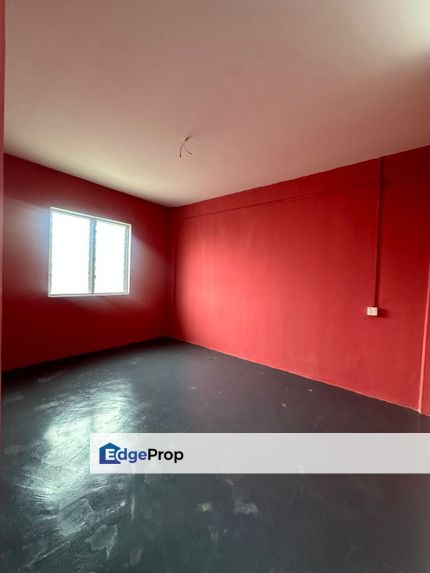 Newly refurbished Bukit Tinggi 1 flat for Sale, Selangor, Bandar Botanic/Bandar Bukit Tinggi
