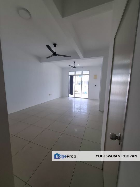 Double Storey House for Rent at Bandar Mahkota Banting, Selangor, Banting