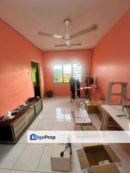 First floor flat for rent in Seksyen 7, Shah alam, Selangor, Shah Alam