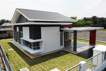 Pulau Indah ( Pulau Lumut )