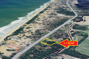 MERCHANG MARANG DEKAT PANTAI, TANAH PEMBANGUNAN 