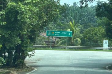 Kelab Golf Bukit Beruntung