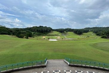 Kelab Golf Bukit Beruntung