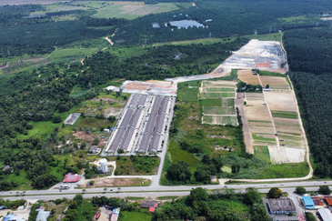 SEMI-D GAMBANG, KUANTAN PAHANG 1 TINGKAT