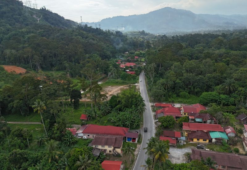 Kampung Sungai Lui