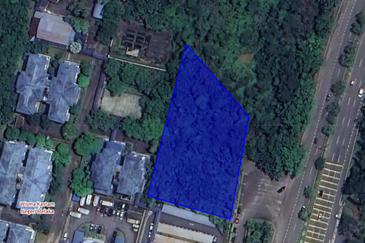 Durian Tunggal Melaka Ayer Keroh Petrol Pump Land Tanah 