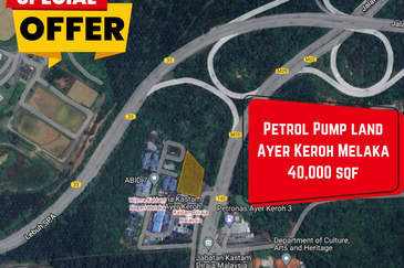 Durian Tunggal Melaka Ayer Keroh Petrol Pump Land Tanah 