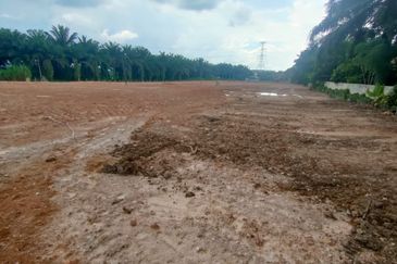 Lot Banglo Geran Individu Bangi Lama, Kajang