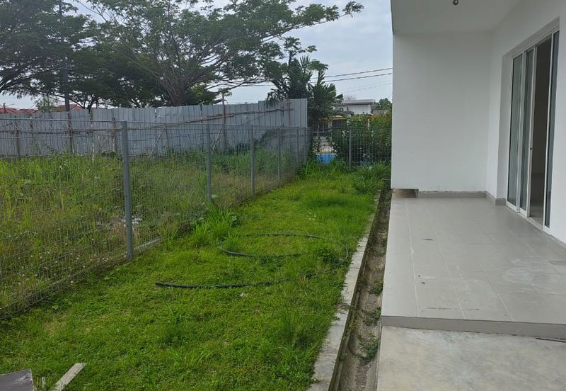 Bandar Baru Salak Tinggi