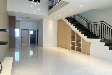 Spanish Gardens by The Water