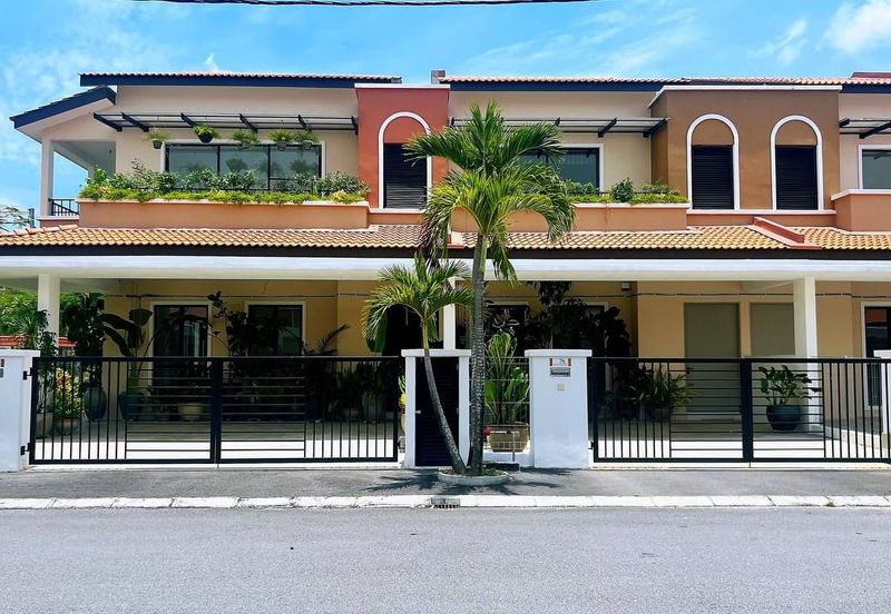 Spanish Gardens by The Water