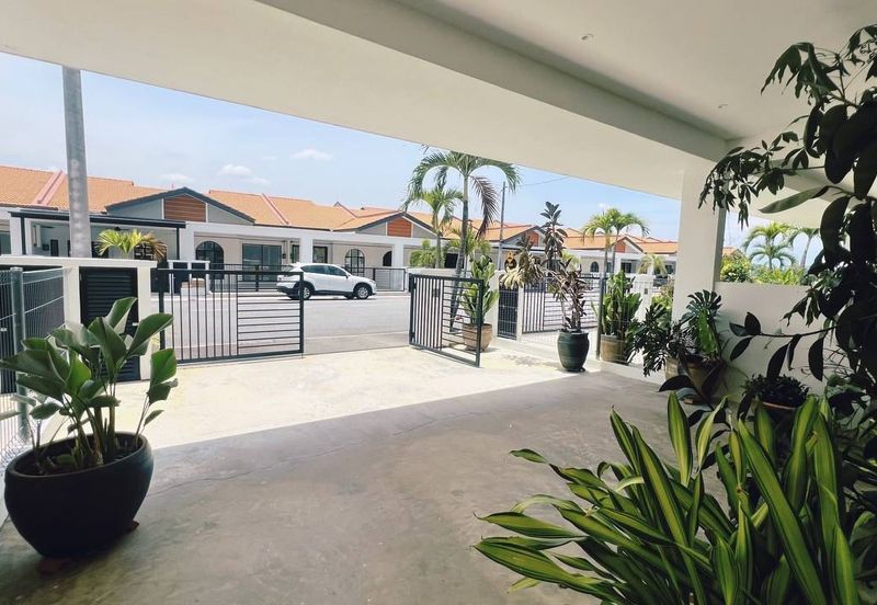 Spanish Gardens by The Water