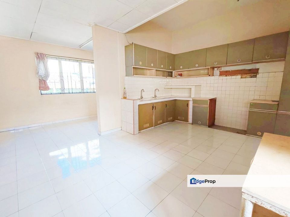 Semi D Taman Paroi Jaya Senawang, Negeri Sembilan, Seremban