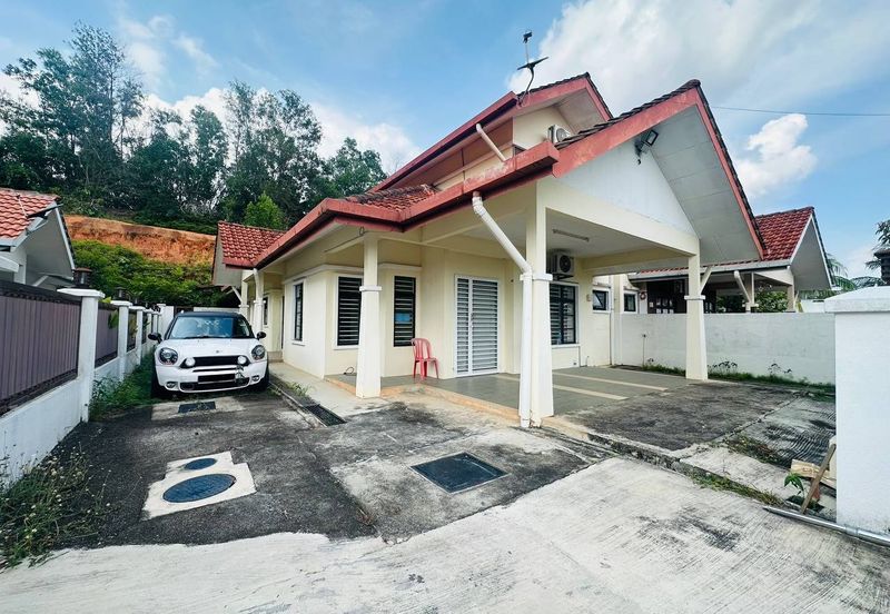 Taman Desa Utama