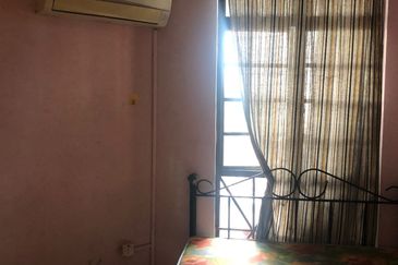 Tanjung Puteri Condominium