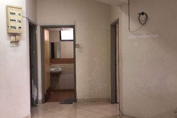 Tanjung Puteri Condominium