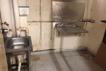 Tanjung Puteri Condominium