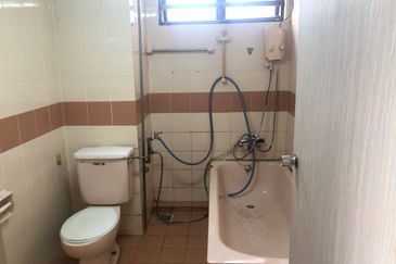 Tanjung Puteri Condominium