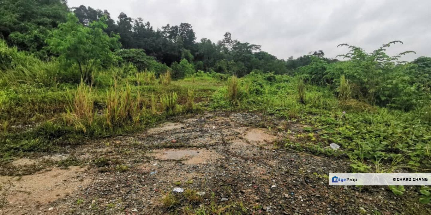 KEMPAS BARU LAND FOR SALE  TAMAN BUKIT KEMPAS , Johor, Johor Bahru