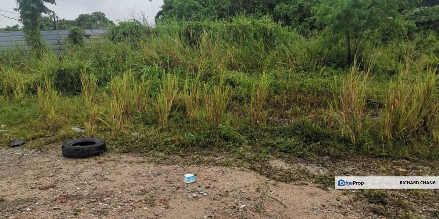 KEMPAS BARU LAND FOR SALE  TAMAN BUKIT KEMPAS , Johor, Johor Bahru