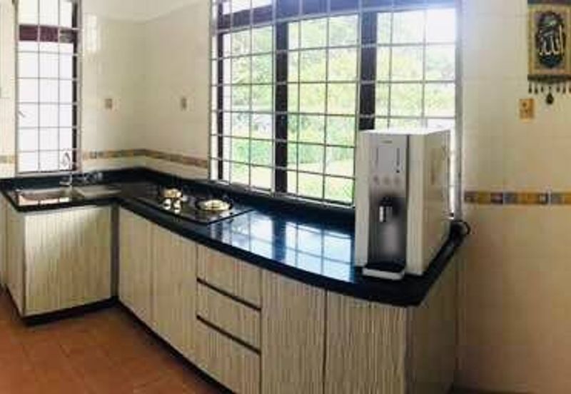 Seksyen 4, Kota Damansara