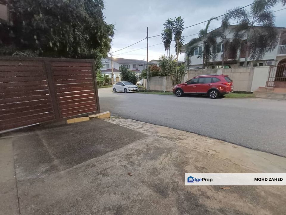 Taman Sri Watan Ampang Halaman Desa Persiaran Double Storey full extended for Sale, Selangor, Ampang