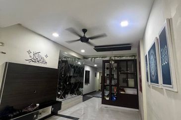 Taman Lembah Keramat AU5