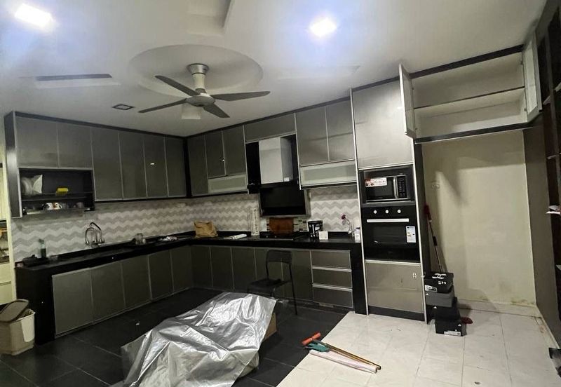 Taman Lembah Keramat AU5