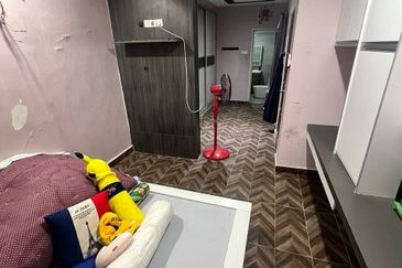 Taman Lembah Keramat AU5