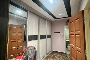 Taman Lembah Keramat AU5