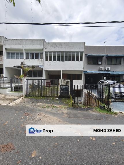 Taman Kesuma Ampang 3.5 Storey For Sale, Selangor, Ampang