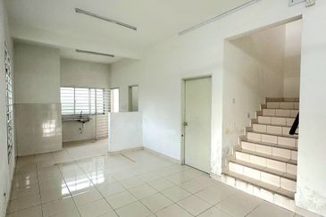 Seksyen 11, Kota Damansara