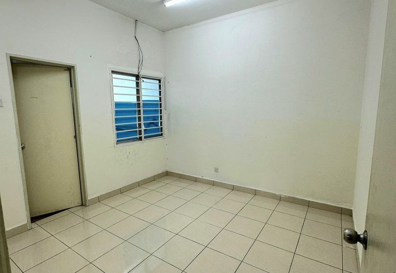 Seksyen 11, Kota Damansara