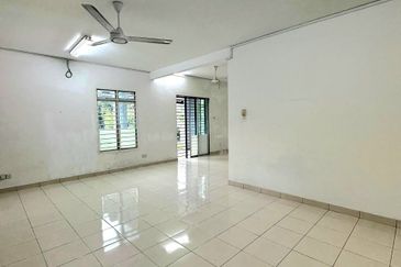 Seksyen 11, Kota Damansara