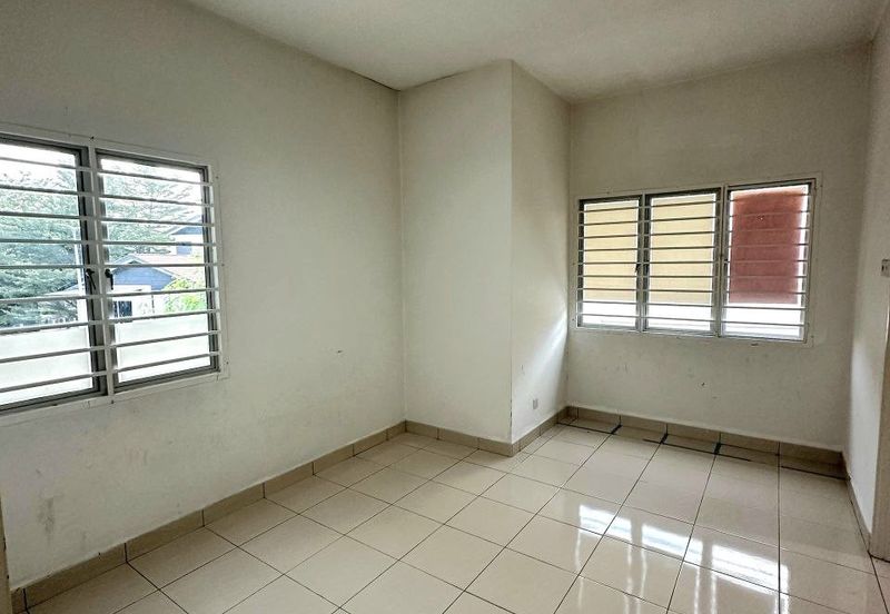 Seksyen 11, Kota Damansara