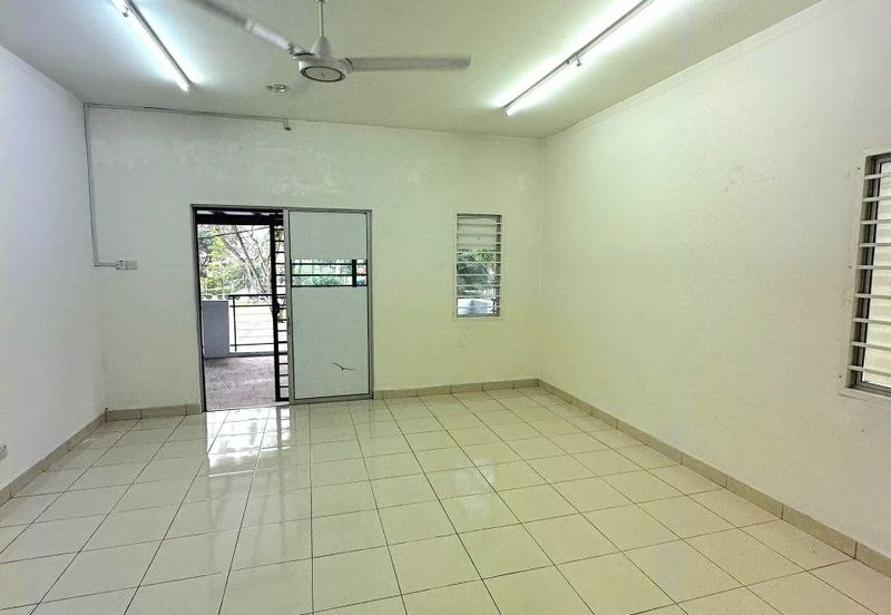 Seksyen 11, Kota Damansara