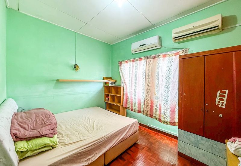 Bandar Tun Hussein Onn