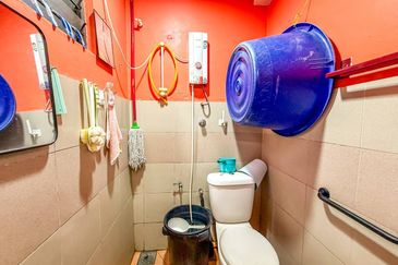 Bandar Tun Hussein Onn