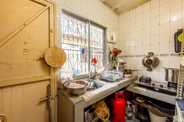 Bandar Tun Hussein Onn