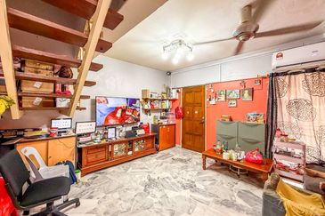 Bandar Tun Hussein Onn