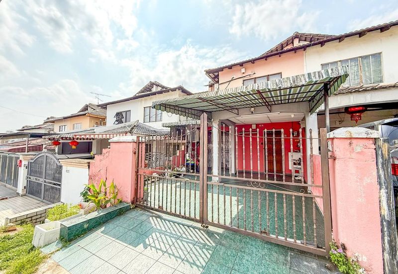 Bandar Tun Hussein Onn