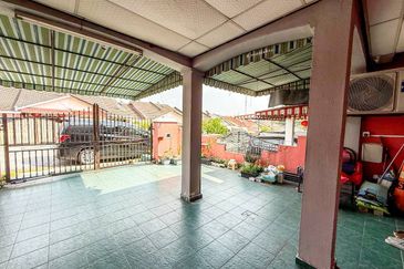 Bandar Tun Hussein Onn