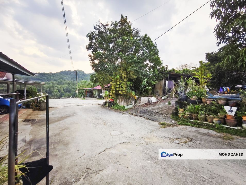 Rumah banglo Semungkis Batu 14 Hulu Langat for Sale untuk dijual, Selangor, Hulu Langat